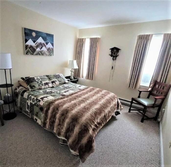 Spacious 3Br 3Ba Sleeps 8 Ski On Off Jiminy Mountain Resort Ханкок Экстерьер фото